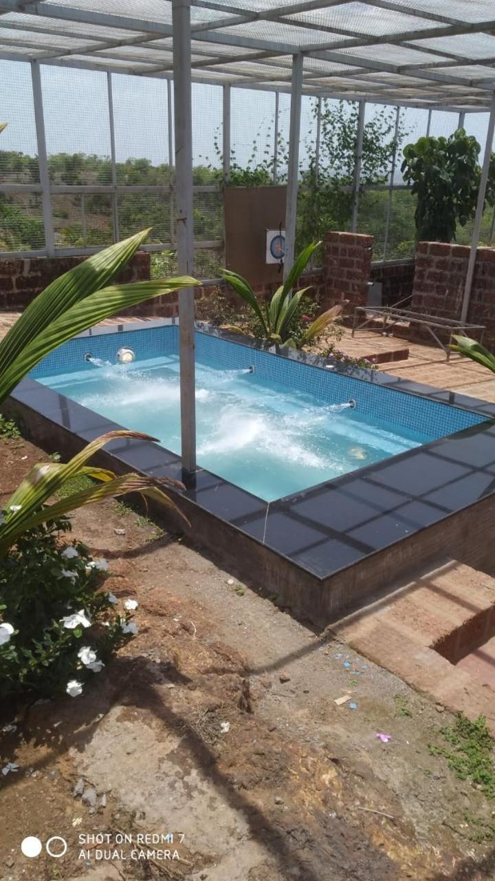 Mars Jungle Adventure Stud Farm With Private Jacuzzi Villa Narsinge Kültér fotó