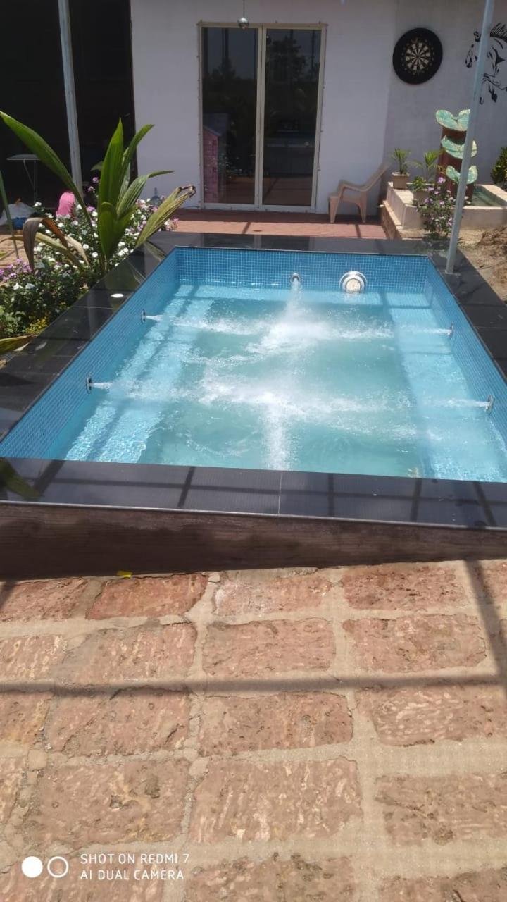 Mars Jungle Adventure Stud Farm With Private Jacuzzi Villa Narsinge Kültér fotó